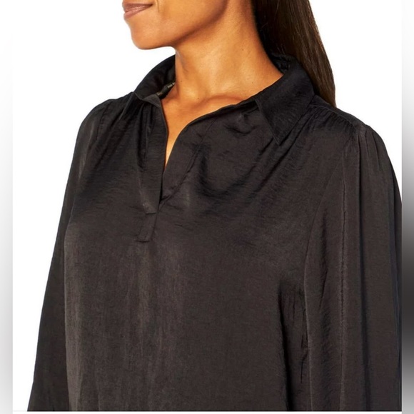 Banana Republic Long Sleeve Satin Pullover - Picture 4 of 6